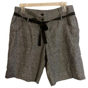 White House Black Market Flat Front Bermuda Linen Blend Shorts Sz 8 Ribbon Belt